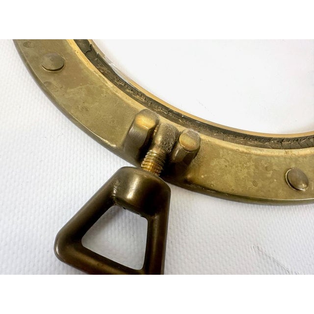Ship Porthole Wall Mirror in Brass, 20th Century For Sale - Image 10 of 11