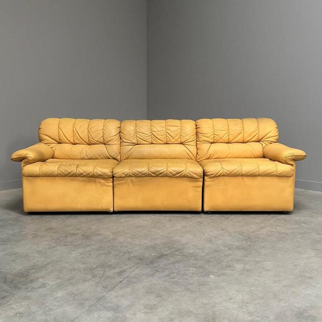 Yellow Leather Lounge Sofa from Laauser, 1970s For Sale - Image 3 of 16