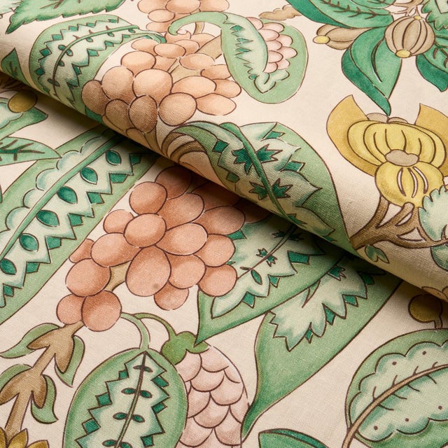 Schumacher SAMPLE - Schumacher x Timothy Corrigan Fruits De Saison Fabric In Burlap For Sale - Image 4 of 4