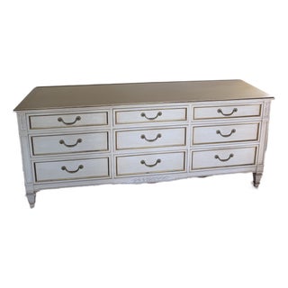 1960s Kindel Grand Rapids Rochelle and Metal Leaf 9-Drawer Dresser For Sale