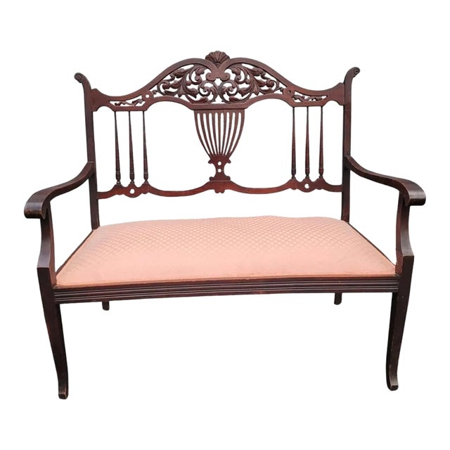 Early 20th Century Regency Carved Mahogany and Upholstered Settee For Sale