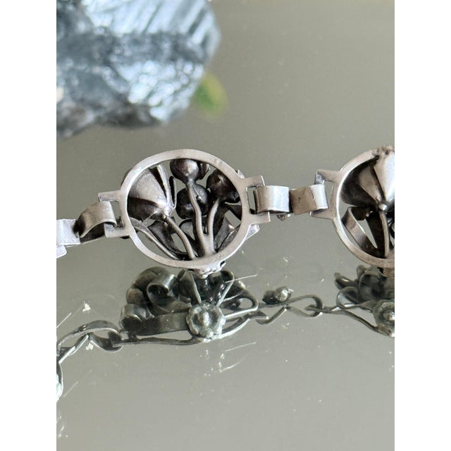 1940s Sterling Silver Floral Panel Bracelet With Repoussé Botanical Design For Sale - Image 10 of 11
