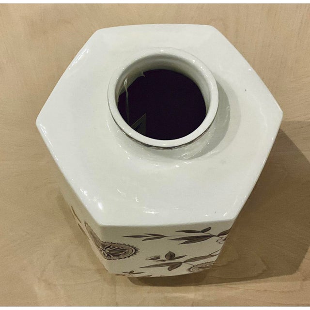 Stylish Port 68 Modern Brown and White Hexagonal Temba Vase, showroom floor sample