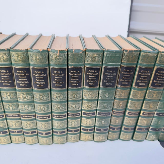 1960s Complete Encyclopedia by Funk and Wagnalls- Set of 25 Books For Sale - Image 4 of 12