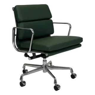 Herman Miller Eames Aluminum Group Soft Pad Management Chair – Green Leather For Sale