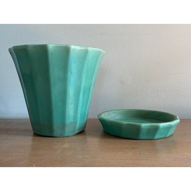 An extremely rare late 1920s / early 1930s STANGL flowerpot with saucer in shape # 1261. I have been informed by one the...