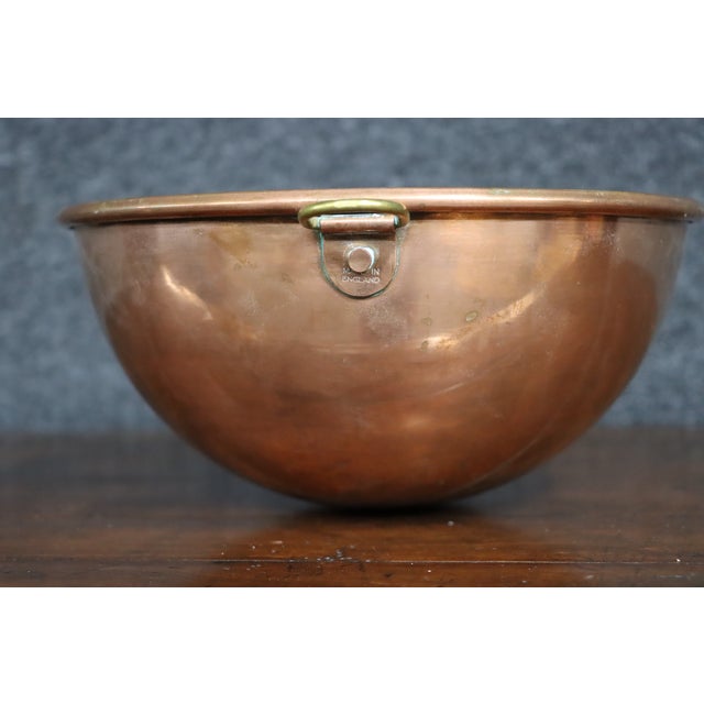 English Copper Mixing Bowl For Sale - Image 9 of 11