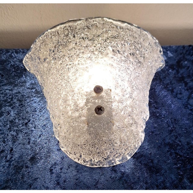 Vintage Flat Wall Lamp with Curved Ice Glass Shade from Honsel, 1970s For Sale - Image 3 of 11