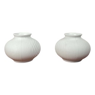 Vintage German White Porcelain Op Art Vases from Hutschenreuther, 1970s, Set of 2 For Sale