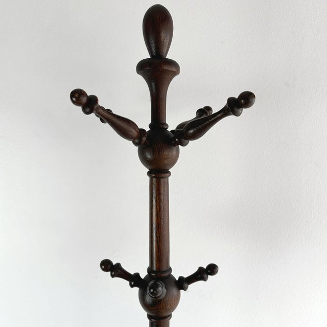 Early 20th Century Ball and Stick Hand Turned Oak Coat & Hat Rack For Sale - Image 12 of 15
