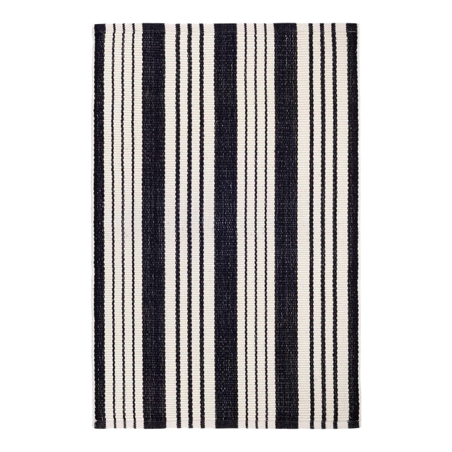 Dash & Albert by Annie Selke Birmingham Black Indoor/Outdoor Rug, 2'6" x 20' For Sale