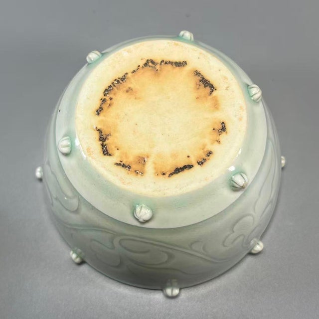 Mid 19th Century Longquan Celadon Lidded Jar With Embossed Floral‑Pattern and Bead‑Shaped Decorations For Sale - Image 5 of 6