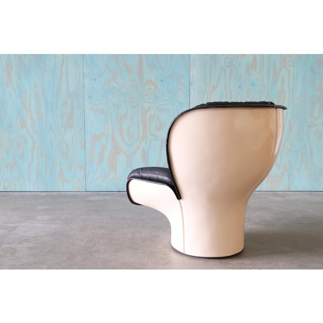 Comfort, Italy Elda Swivel Lounge Chair by Joe Colombo for Comfort Italy, Circa 1963 For Sale - Image 4 of 12