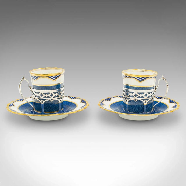 English 1930s Set of 4 Vintage English Ceramic Cups & Saucers For Sale - Image 3 of 13