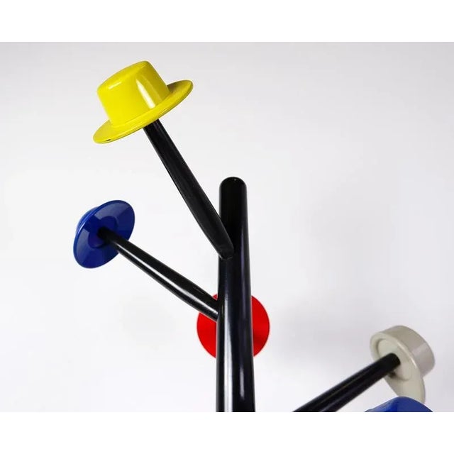 Brown Postmodern Coat Stand Tree of Hats by Ugo Nespolo for Origlia, 1978 For Sale - Image 8 of 12