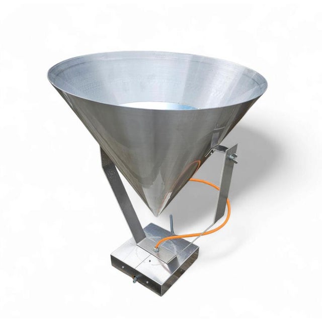 Metal Large Modern Industrial Conical Aluminum Lamps, Set of 2 For Sale - Image 7 of 18