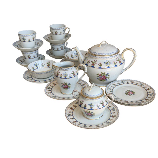 Bernardaud Chateaubriand Blue Limoges Porcelain Luncheon Teapot Tea Set 1 Teapot - 10” x 6.5” x 7” 1 Sugar Pot -5.25” x...