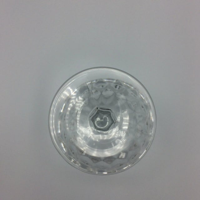 Transparent Fostoria American Clear Champagne or Tall Sherbet Pressed Glasses - Set of 7 For Sale - Image 8 of 13