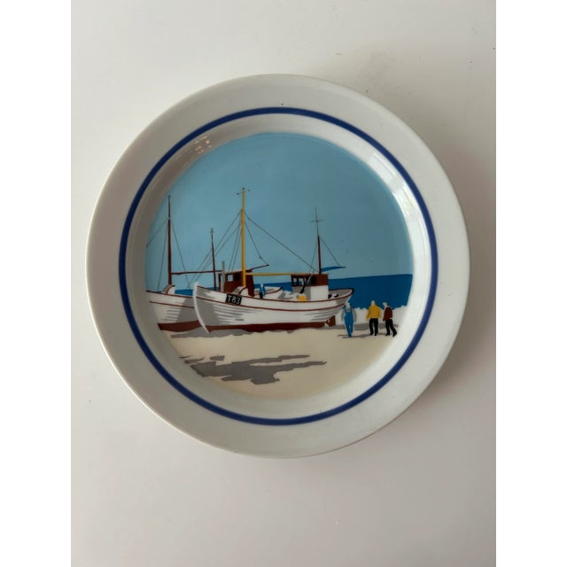 Coastal Late 20th Century Coastal Wall Plates by Royal Copenhagen Set of 3- Made in Denmark For Sale - Image 3 of 9