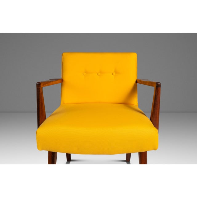 Rare Restored Mid-Century Modern Model C-108 Armchair in Walnut & Canary Yellow Fabric Attributed to Jens Risom for Jens Risom Design, Usa, C. 1950s For Sale - Image 11 of 18