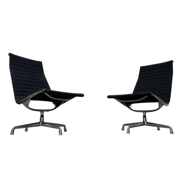 Mid-Century Modern EA 116 Aluminium Swivel Lounge Chairs by Charles & Ray Eames for Herman Miller / Vitra, 1960s, Set of 2 For Sale