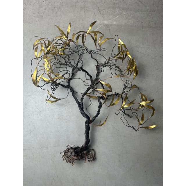 Beautiful signed wall decoration in red and yellow copper. Artist: D’Haeseleer. Can be hung. Height: 50cm. Width: 50cm....