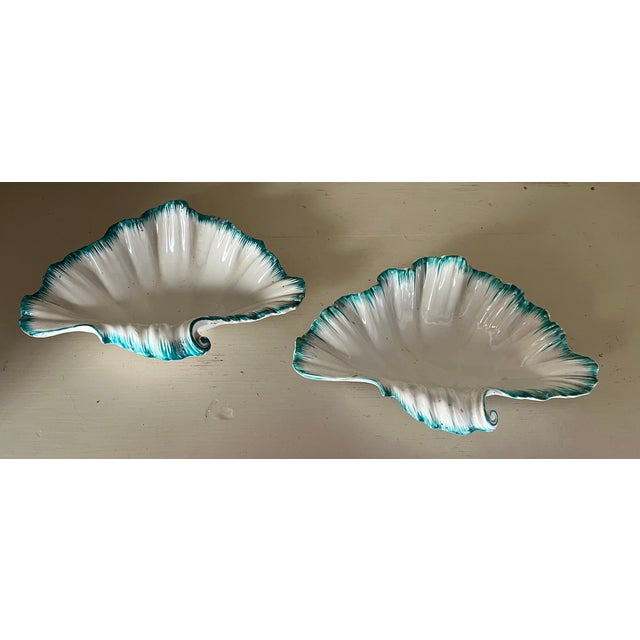 Cream Antique 18th Century Wedgwood Creamware Feather Edge Sea Shell Dishes - A Pair For Sale - Image 8 of 16