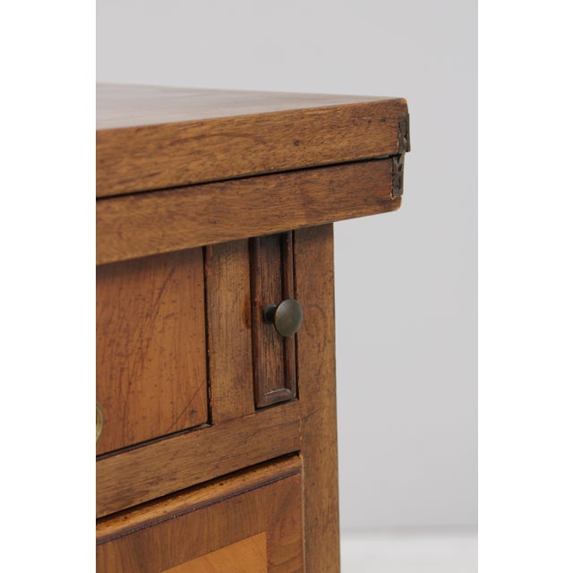 Old Colony Satinwood Mahogany Flip Top Bachelor Chest For Sale - Image 12 of 13