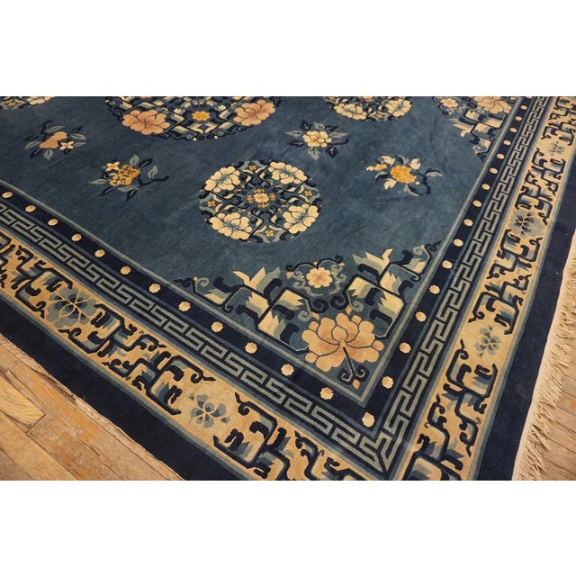 1980s Royal Blue Medallion Vintage Art Deco Modern Chinese Peking Room Size Rug For Sale - Image 10 of 15