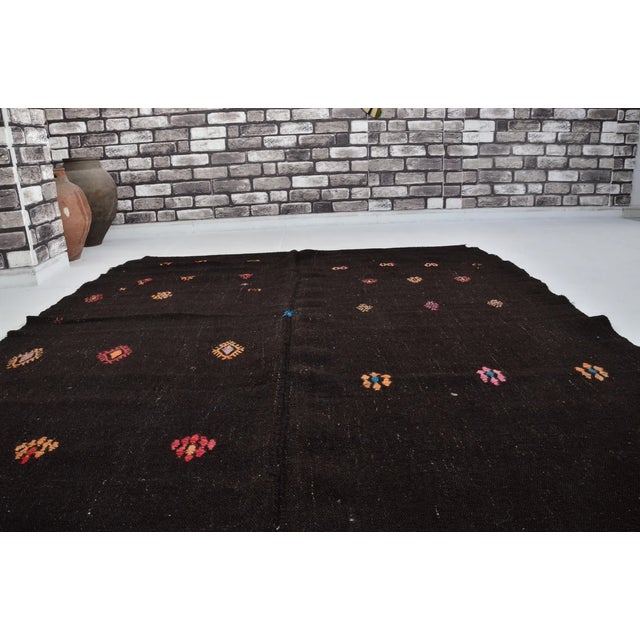Turkish Vintage Natural Kilim Rug For Sale - Image 3 of 10