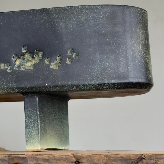 Green Vintage Monumental Japanese Brutalist Speckled Green Ikebana Ceramic Vessel, Signed For Sale - Image 8 of 11