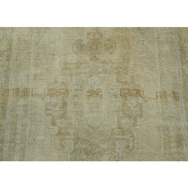 Turkish Anatolian Rug 3'6" x 5'6" #17174 For Sale In Houston - Image 6 of 8
