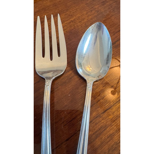 Silver Jubilee Silverplate, International Silver 1953, Wm Rogers MFG Co Meat Fork & Serving Spoon For Sale - Image 8 of 9