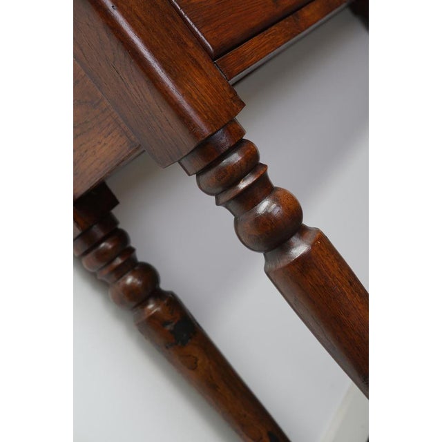 Victorian English Side Table in Oak, 1800s For Sale - Image 9 of 18