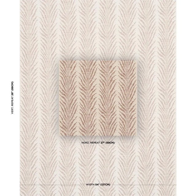 Is it animal, vegetal, or a little of both? A stripe that dares to be different, this striking woven upholstery-weight...
