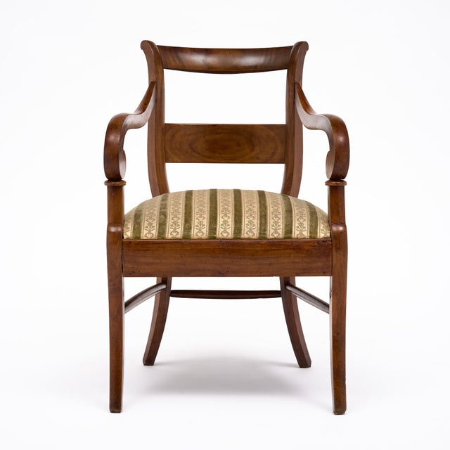 Early 19th Century Pair of French Restoration Solid Walnut Armchairs, Rhône Valley, Circa 1820 For Sale - Image 5 of 9