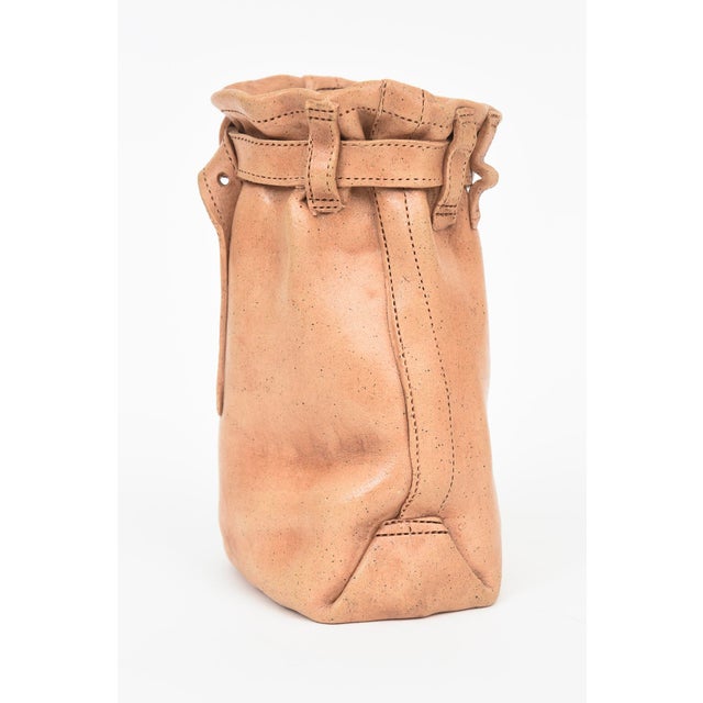 Tan Vintage Tan Ceramic Buckle Bag Sculpture 90's For Sale - Image 8 of 12
