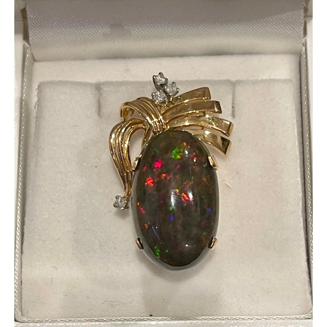 30 Carat Oval Ethiopian Black Opal Pendant/Necklace 18 Karat + 18 Kt Gold Chain For Sale - Image 9 of 18