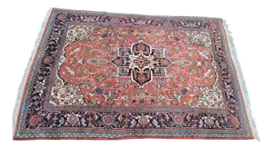Middle Eastern Heriz Rug, 1920s