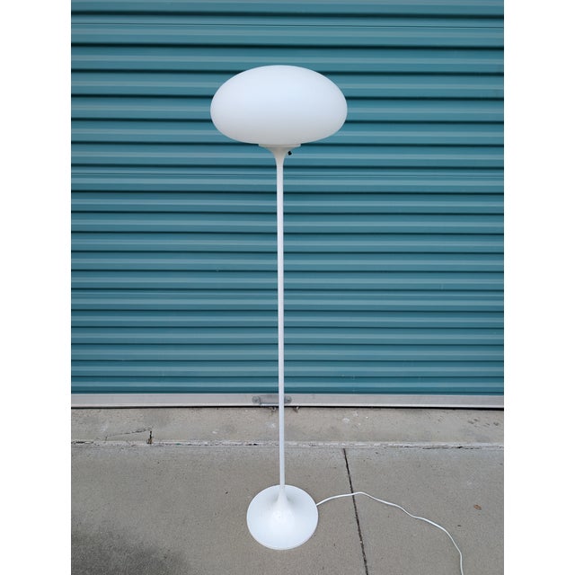 1960s 1960s Mid Century Modern Mushroom Floor Lamp by Bill Curry for Laurel For Sale - Image 5 of 9