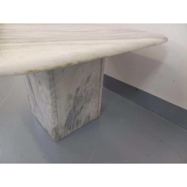 Vintage White Marble Coffee Table, 1970s For Sale - Image 11 of 13