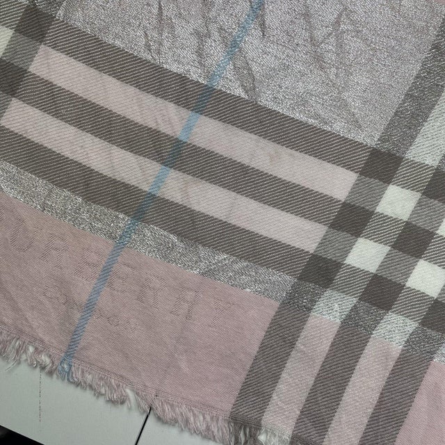 Burberry Pink Plaid 100% Cashmere Scarf For Sale - Image 6 of 9