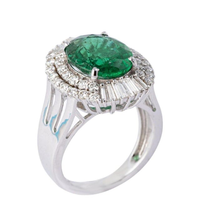 Natural Zambian Emerald Ring with Diamonds and 14k Gold For Sale - Image 4 of 5