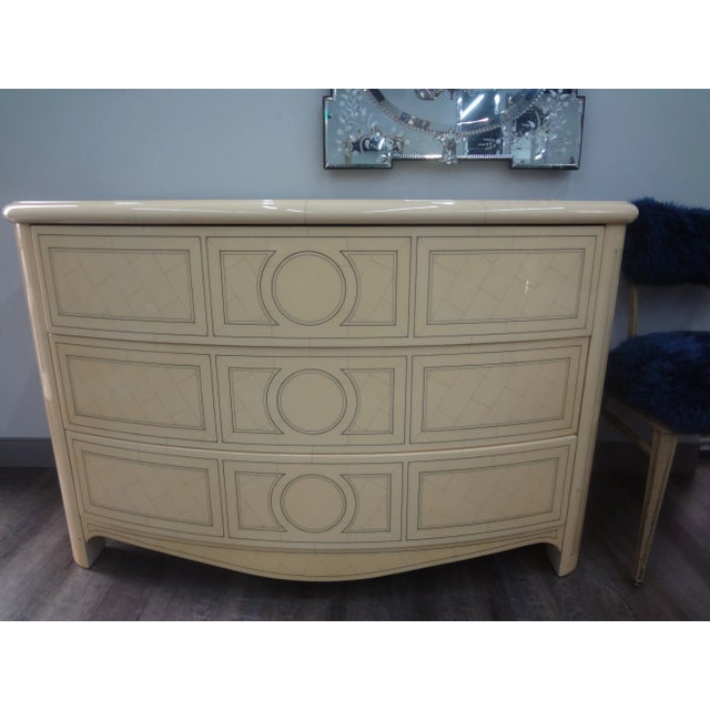 French French Louis XVI Style Maison Jansen Lacquered Commode For Sale - Image 3 of 12