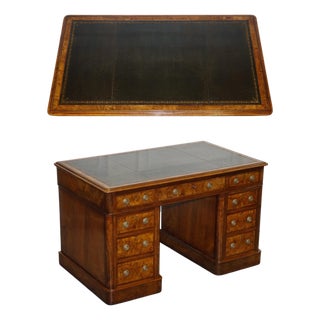 Burr Walnut Twin Pedestal Desk from Royal Druce & Co., London, United Kingdom, 1840s For Sale