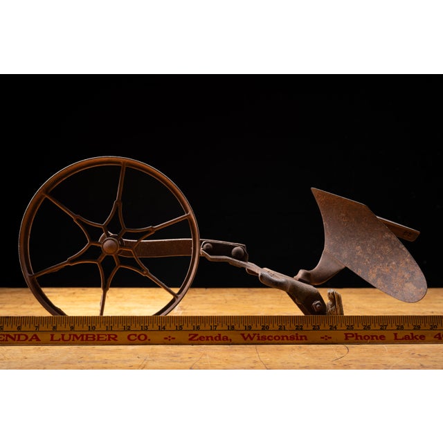 Early 20th Century "Planet Jr." Single Wheel Cultivator Salesman Sample For Sale - Image 9 of 9