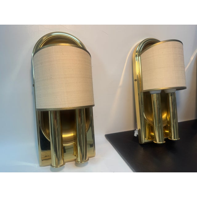 1970s Vintage Wall Lamp in Brass For Sale - Image 5 of 11