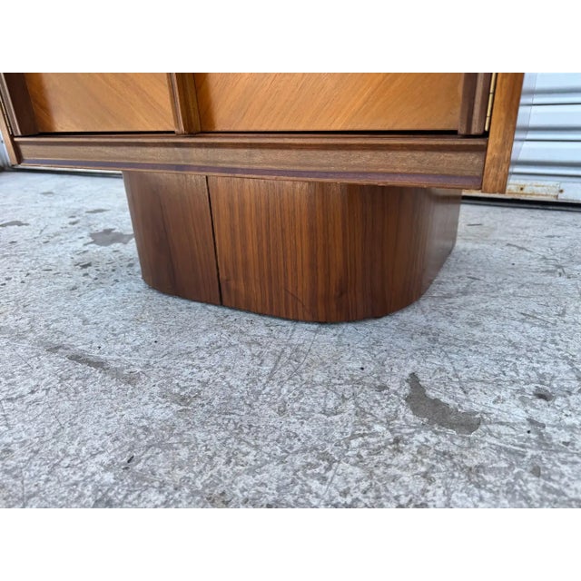 Late 20th Century Late 20th Century Walnut Plinth Base Double Door Nightstand/End Table For Sale - Image 5 of 7