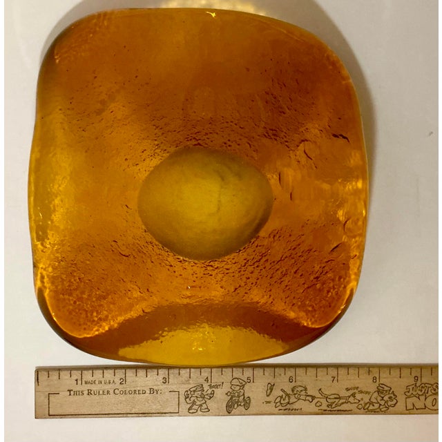 Mid-Century Blenko Wayne Husted Amber Freeform “Amoeba” Art Glass Bowl Sandblasted Makers Mark For Sale - Image 9 of 12