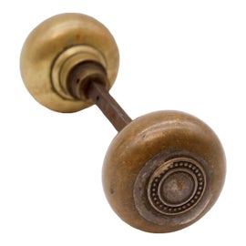 Example of English Door Knobs